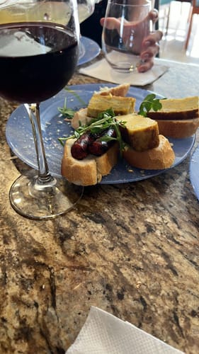Reseña con foto de un cliente sobre Queso Asadero