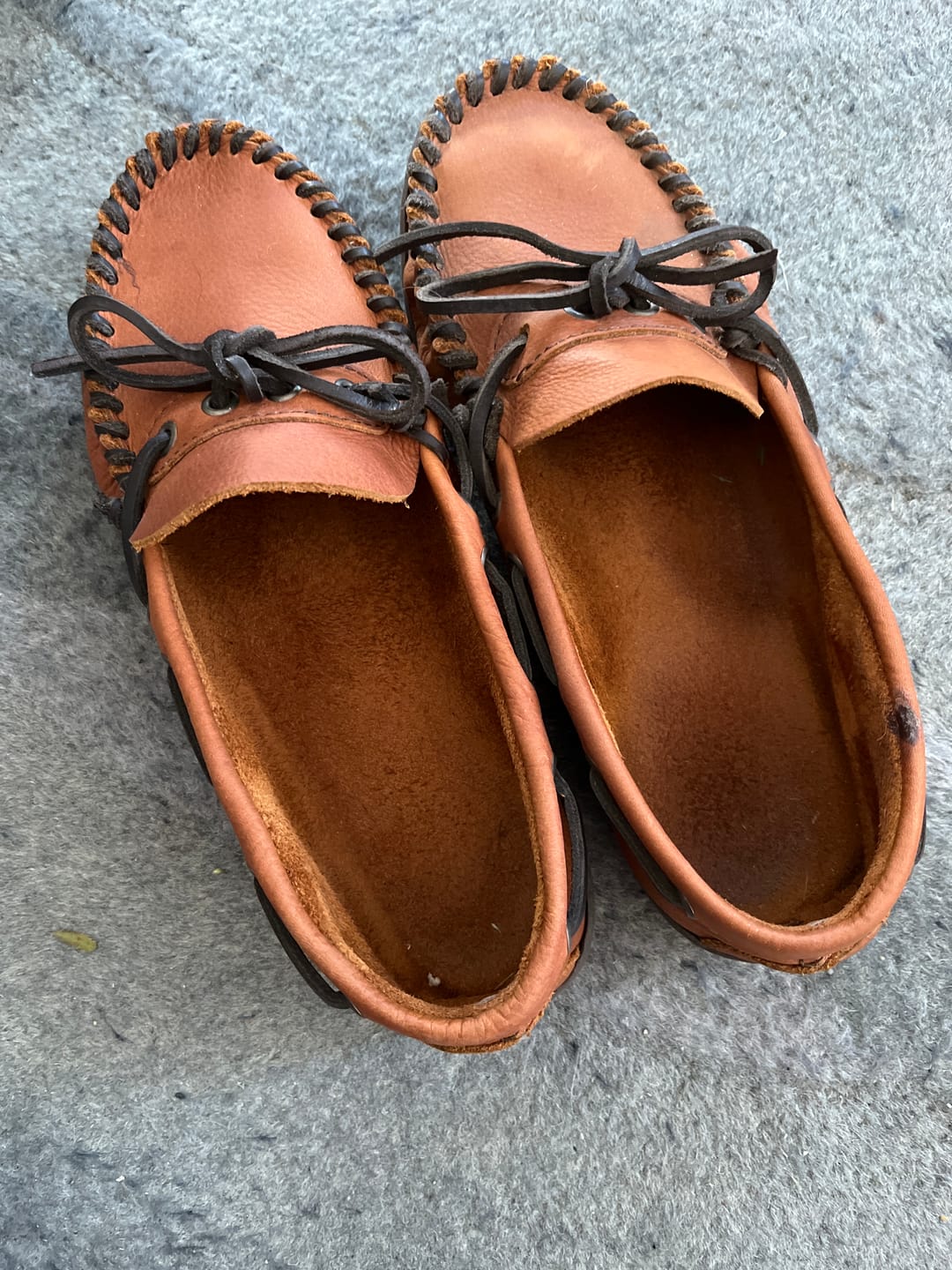Customer photo review of Men's Wide Leather Moccasin Shoes