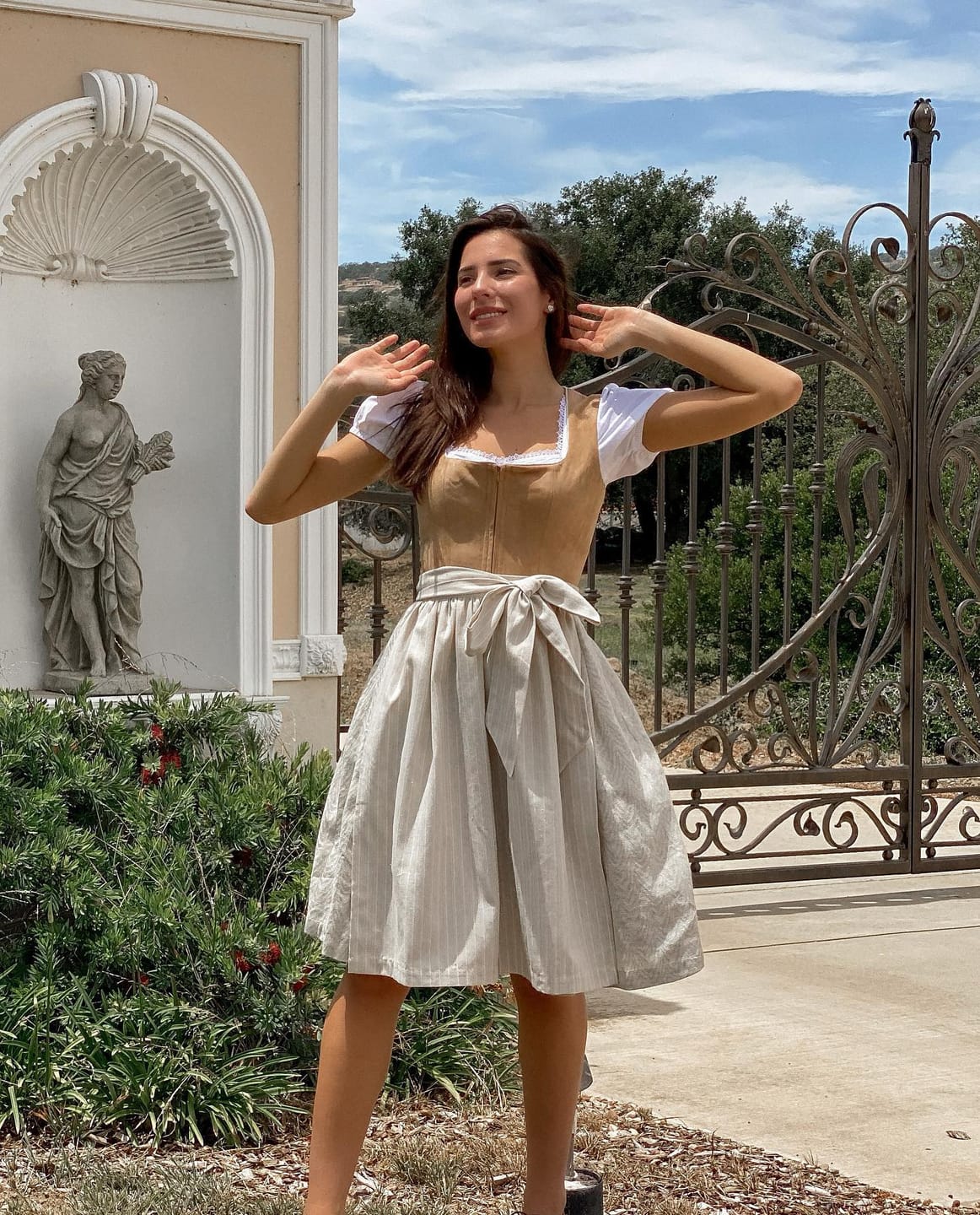 Customer photo review of DIRNDL - MELISA