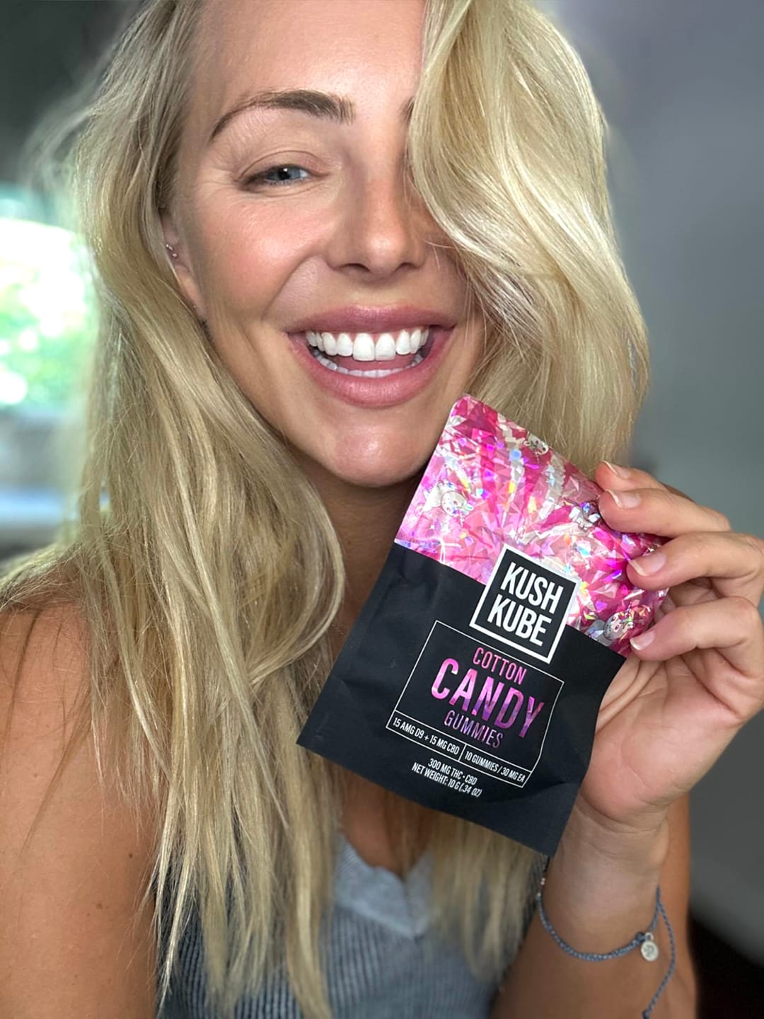 Customer photo review of Cotton Candy - 10 Gummy Pack