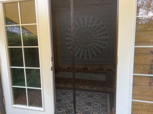 Customer photo review of Custom Double Door Magnetic Screen