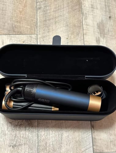 Customer photo review of AirStyler Limited Edition
