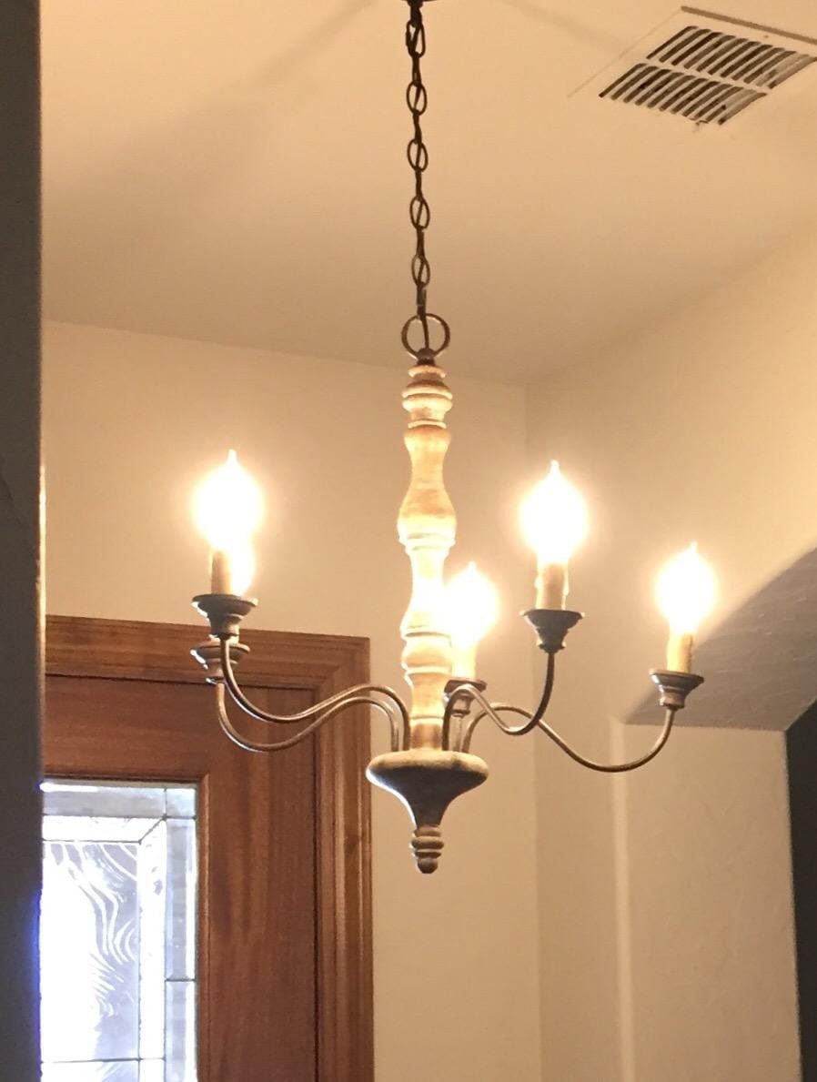 Customer photo review of Farmhouse 5-Light Candle Style Chandelier