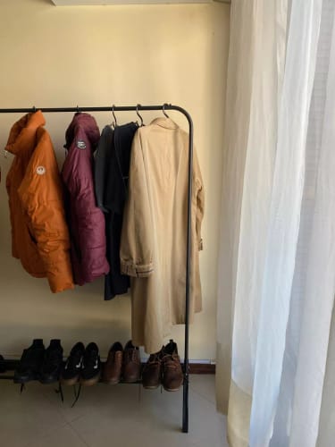 Customer photo review of Perchero de Metal Estilo Minimalista