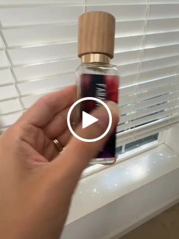 Customer video review of Faraway Iris Fields