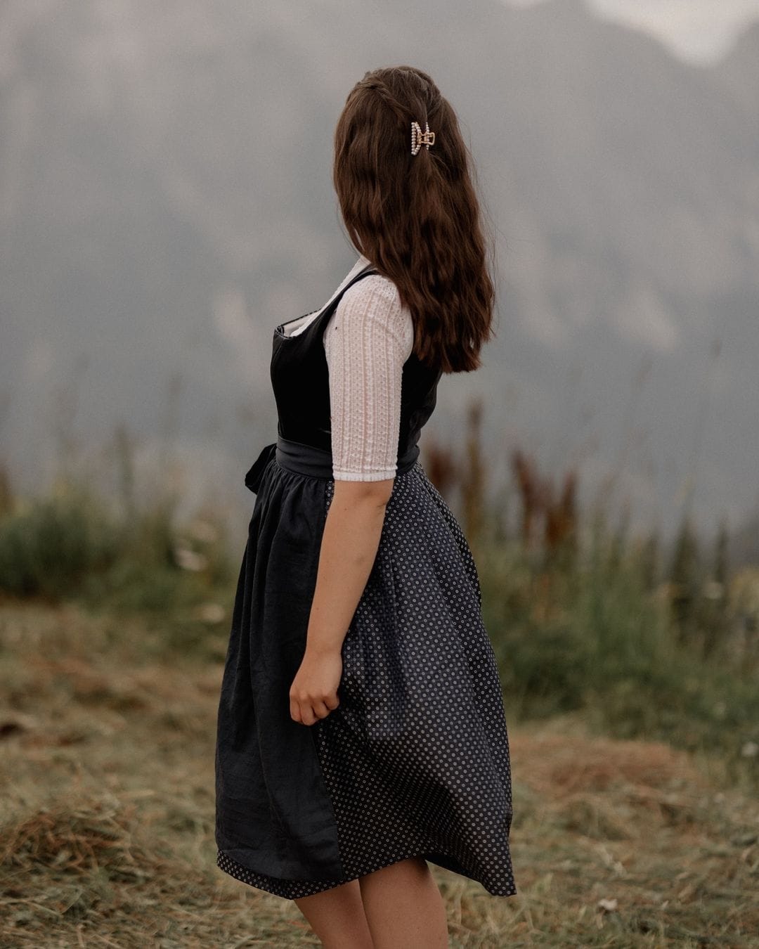 Customer photo review of Damen Schwarz Gerader Ausschnitt Dirndl