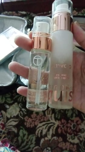 Customer photo review of O.TWO.O HYDRATING & PORE MINIMIZING FACE PRIMER