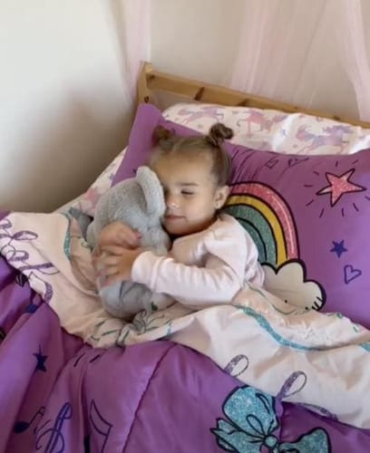 Customer photo review of CozyKiddle™: Il Koala Calmante dallo Stress, Ansia e Insomnia