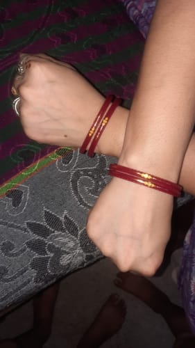 Customer photo review of Divya Shringar Red - A decent Charm