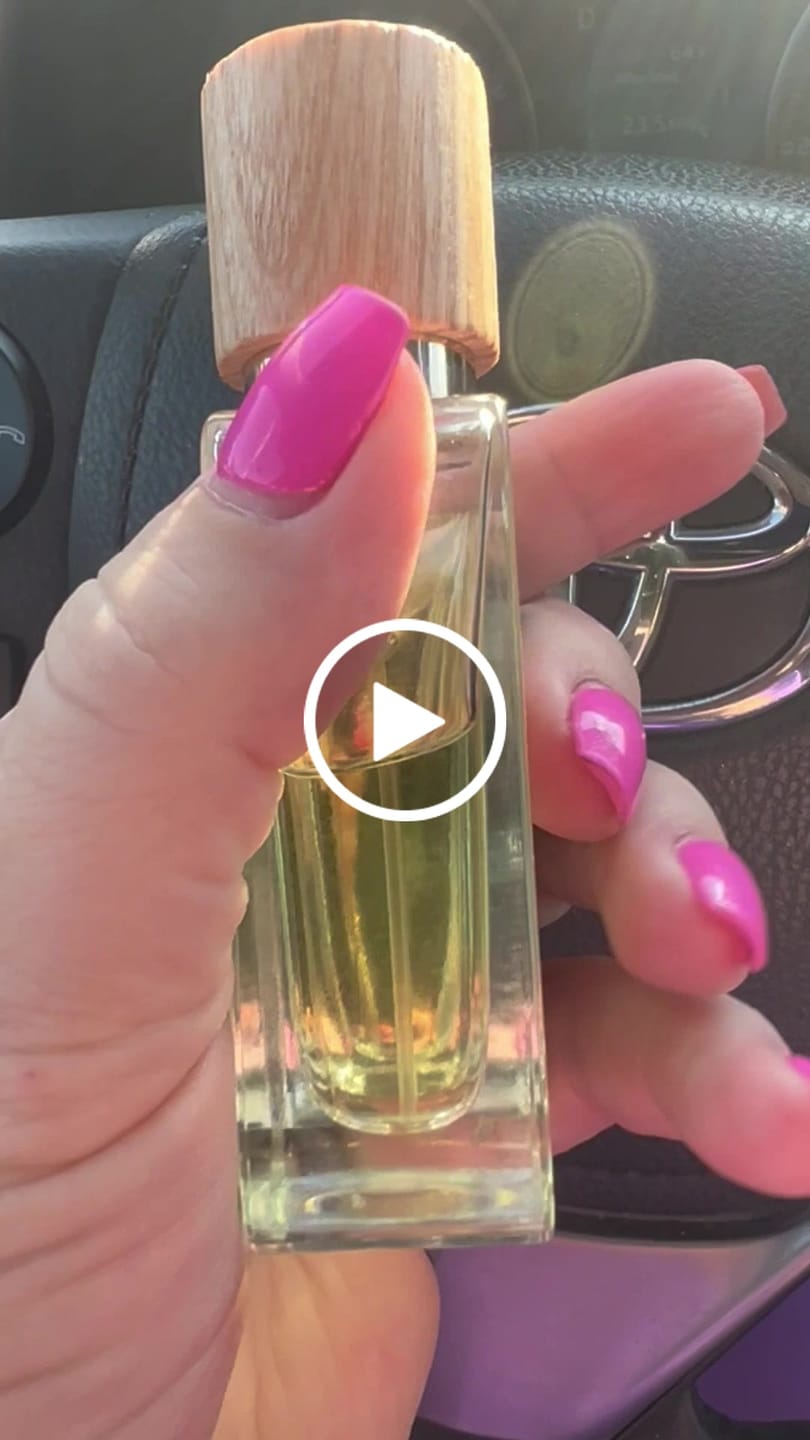 Customer video review of Accidental Vanille: Cream Of Berries
