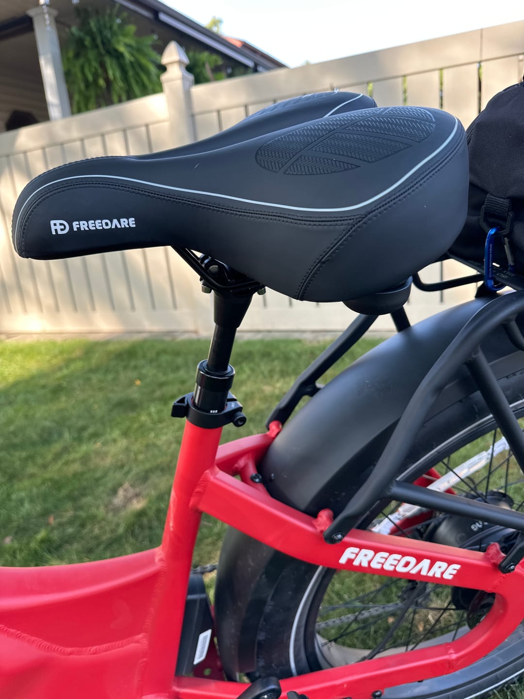Customer photo review of Extra Saddle