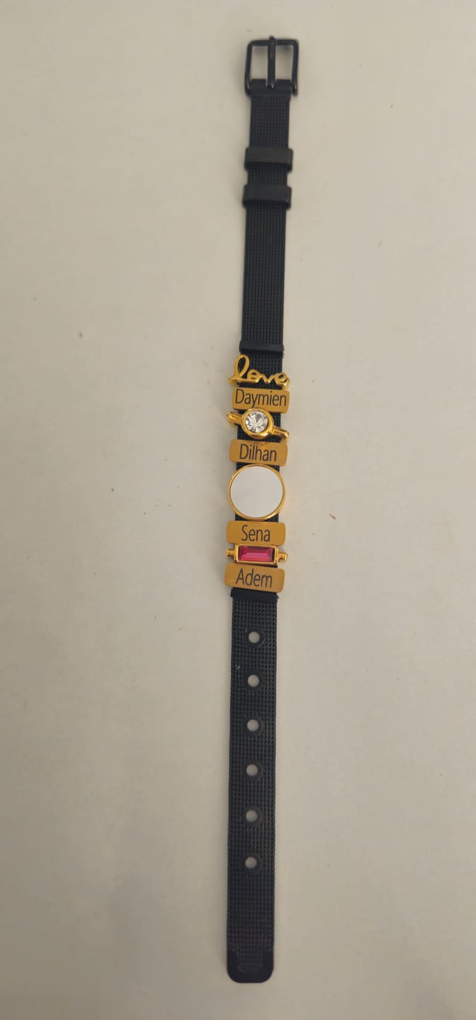 Customer photo review of Mesh charm ruby gold