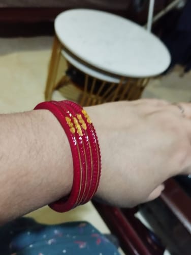 Customer photo review of Divya Shringar Red - A decent Charm
