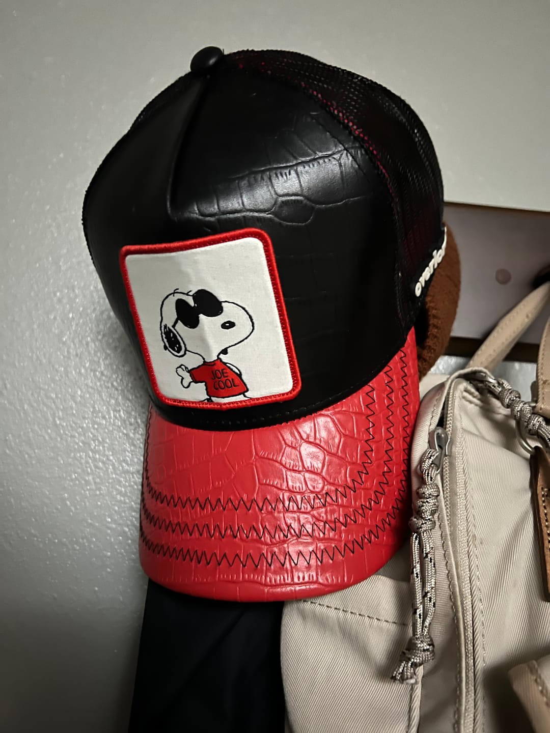 Customer photo review of OVERLORD X Peanuts: Joe Cool Snoopy Trucker Cap