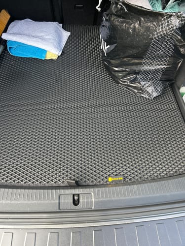 Customer photo review of Dywaniki samochodowe na zamówienie - Przód i tył