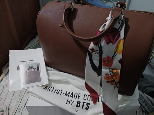 Customer photo review of [4TH PRE-ORDER] ARTIST-MADE COLLECTION BY BTS V