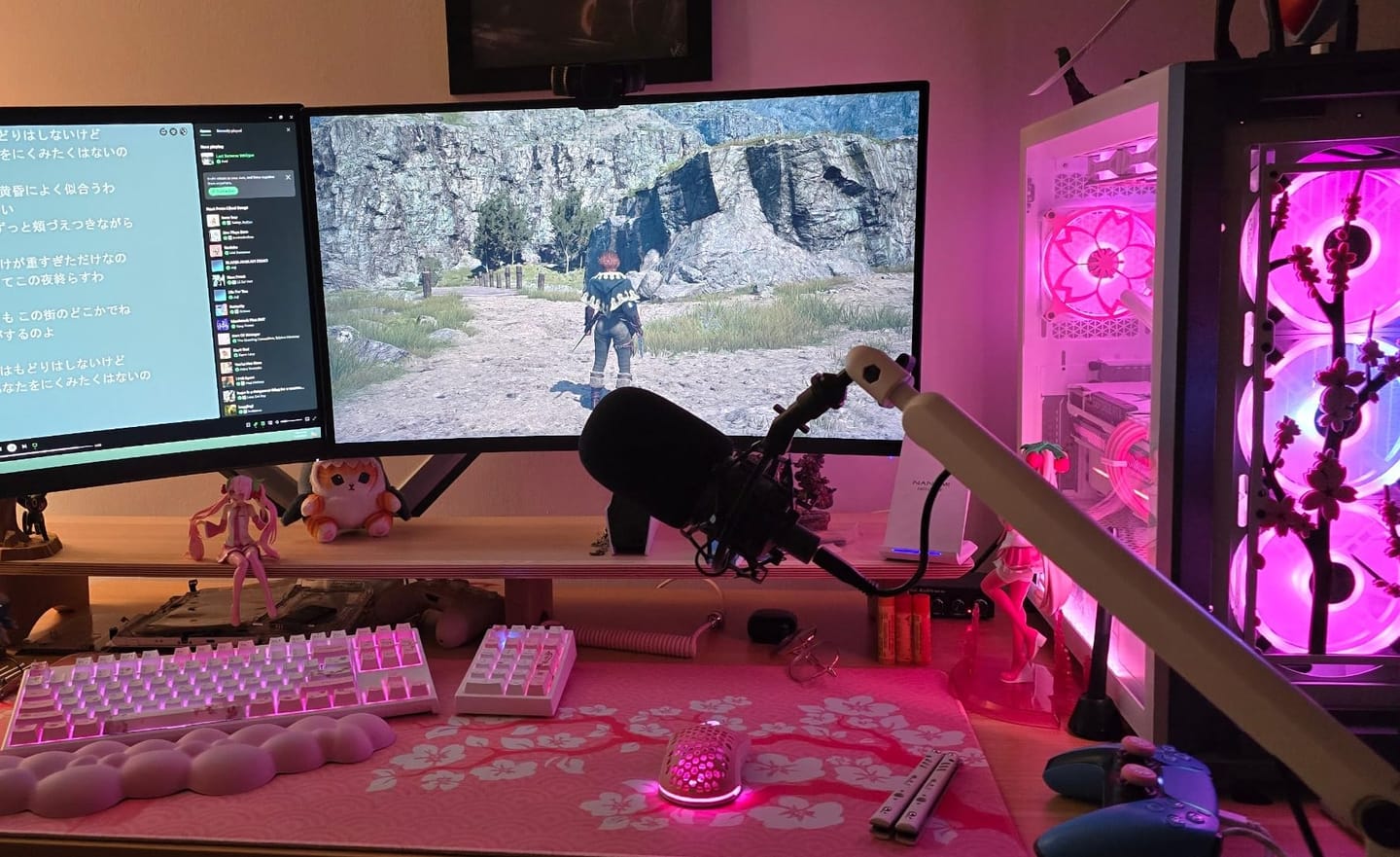 Customer photo review of KTC H27S17 Curved Gaming Monitor