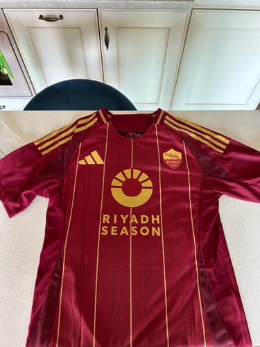 Customer photo review of MAGLIA ROMA HOME 2024/25