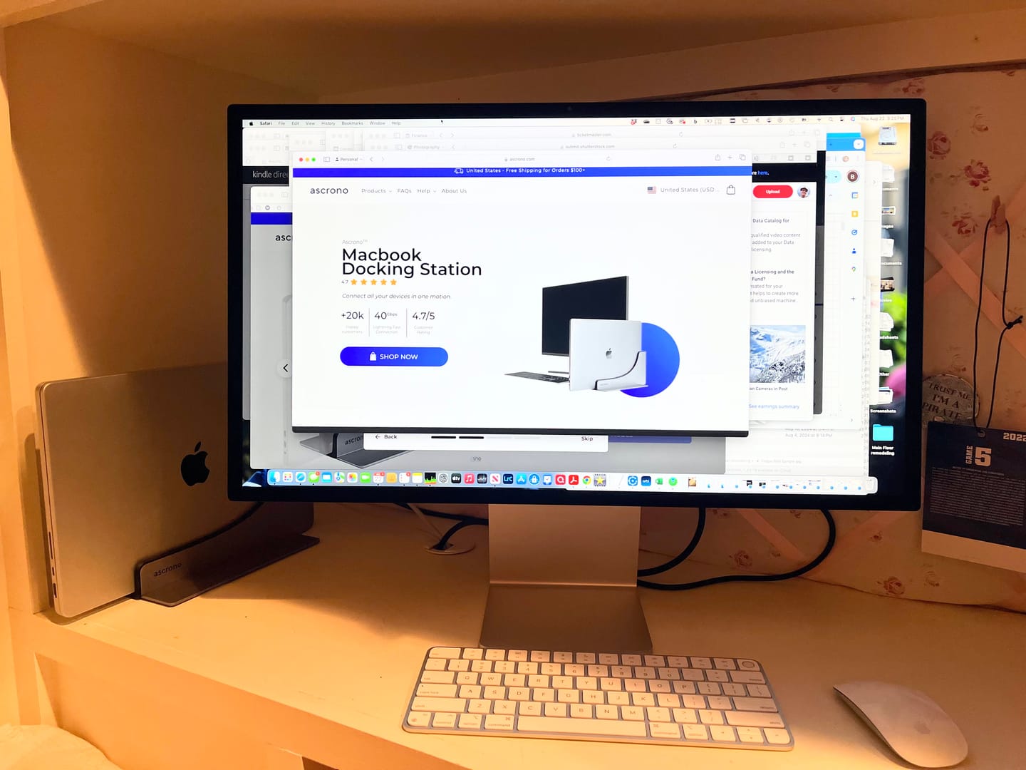 Customer photo review of Ascrono® MacBook Docking Station