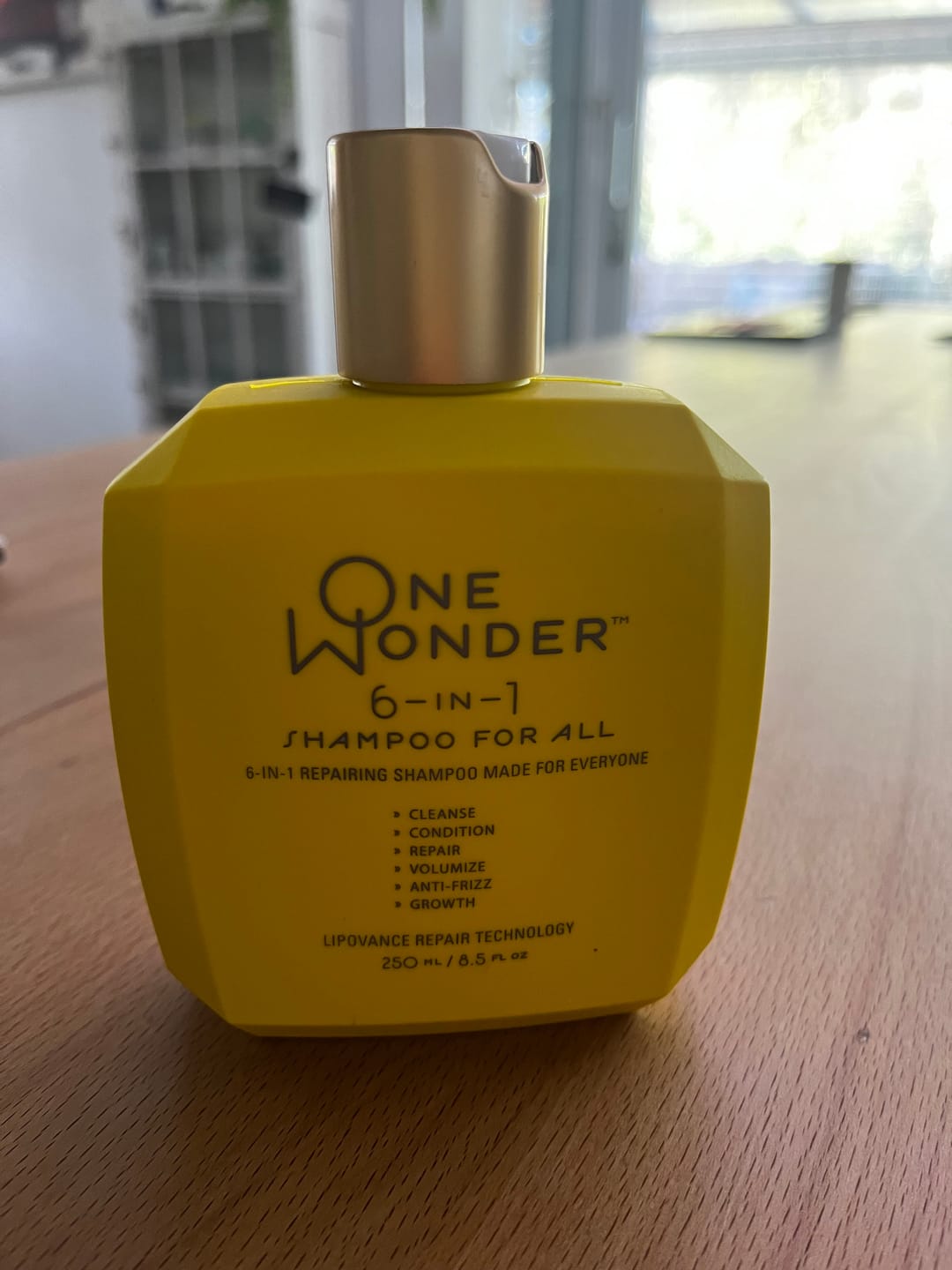 Customer photo review of ONE WONDER™ 6-IN-1 shampoo for all