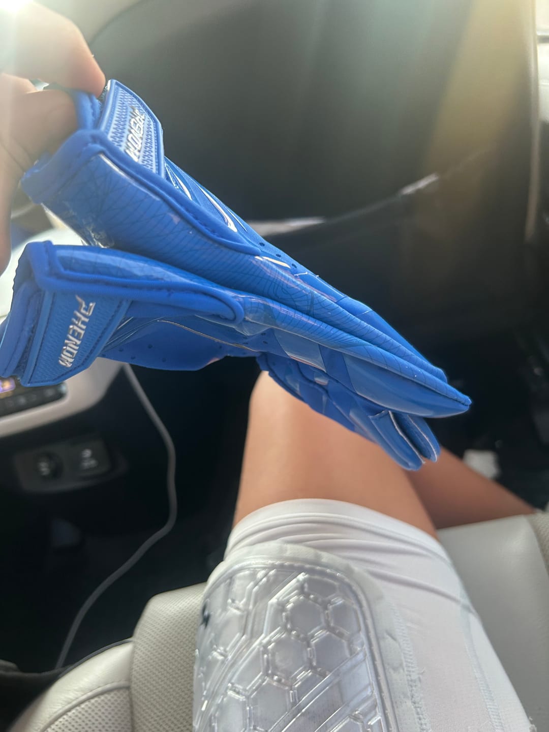 Customer photo review of Phenom Elite VPS5 Adult Football Gloves - Team Colors