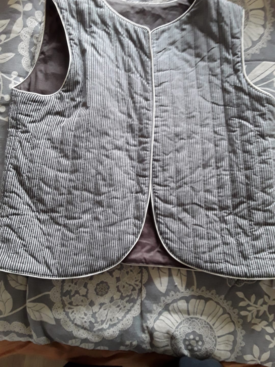 Customer photo review of Veston Gaston en matelassé rayures noires / lin choco