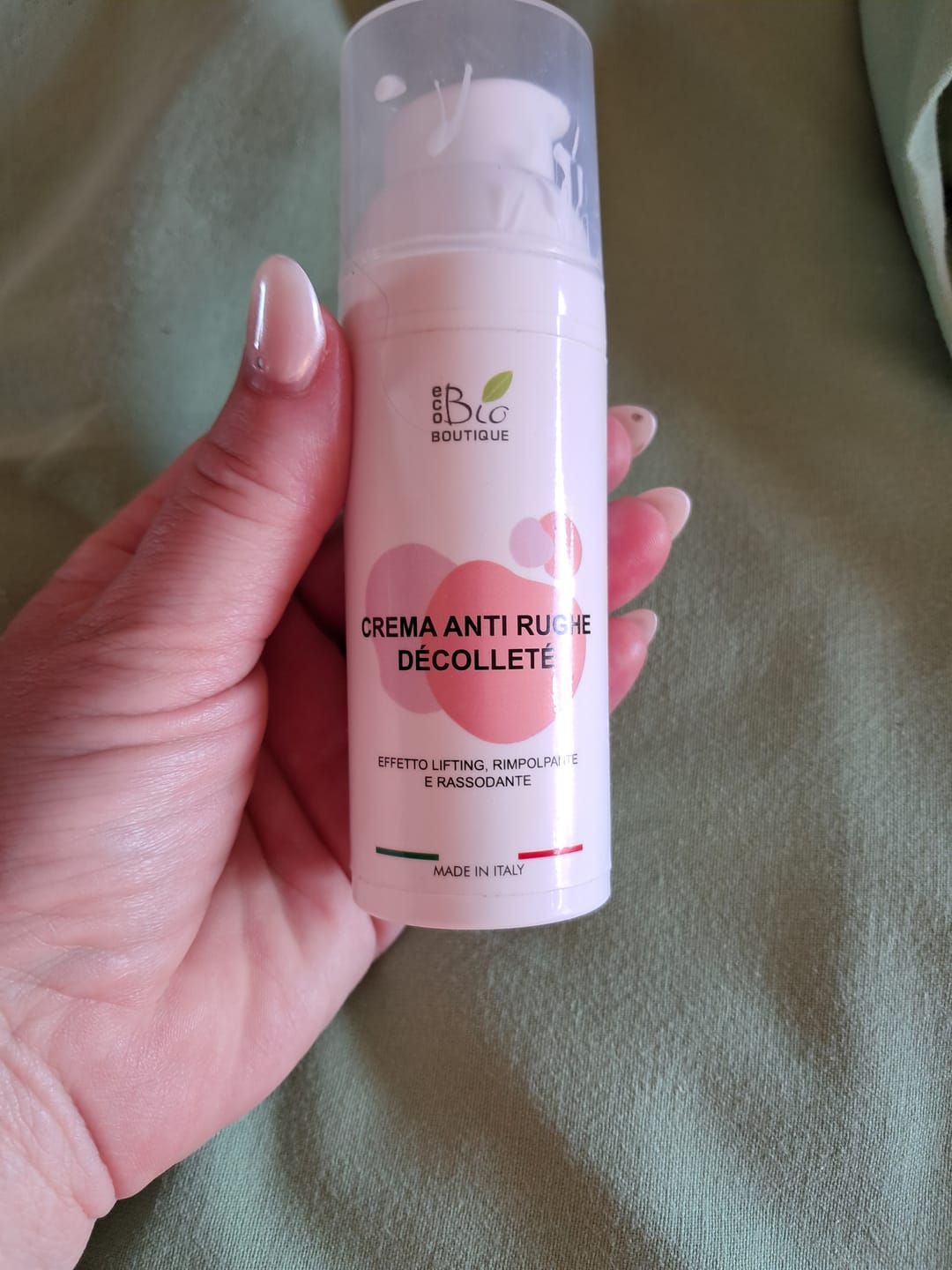 Customer photo review of Crema Anti Rughe Décolleté