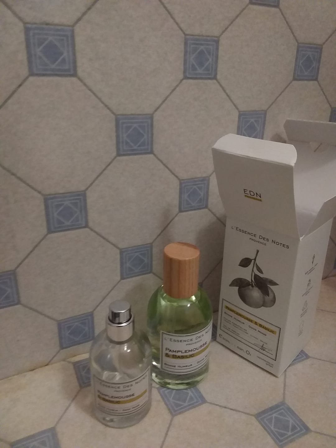 Customer photo review of Pamplemousse & Basilic