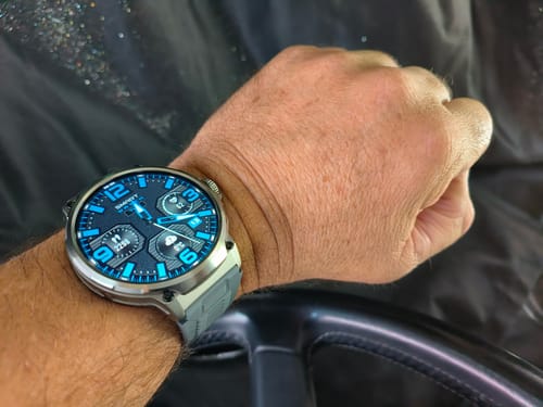 Customer photo review of Valante TitanX Smartwatch