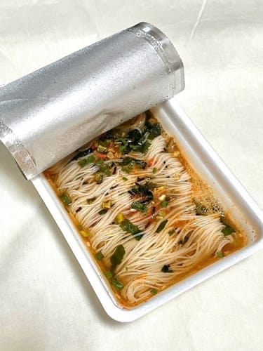 Customer photo review of 야식으로 딱, 백제 쌀국수 매운맛 MUST TRY, KOREA SPICY RICE CUP NOODLES 90g
