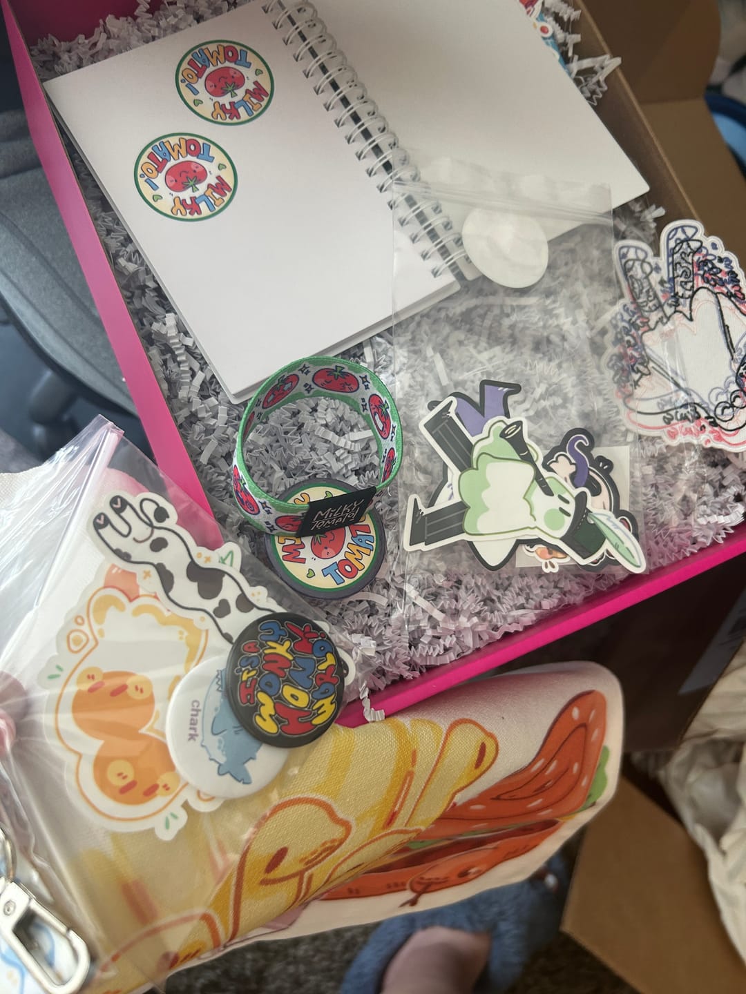 Customer photo review of Cute Mystery Gift Box