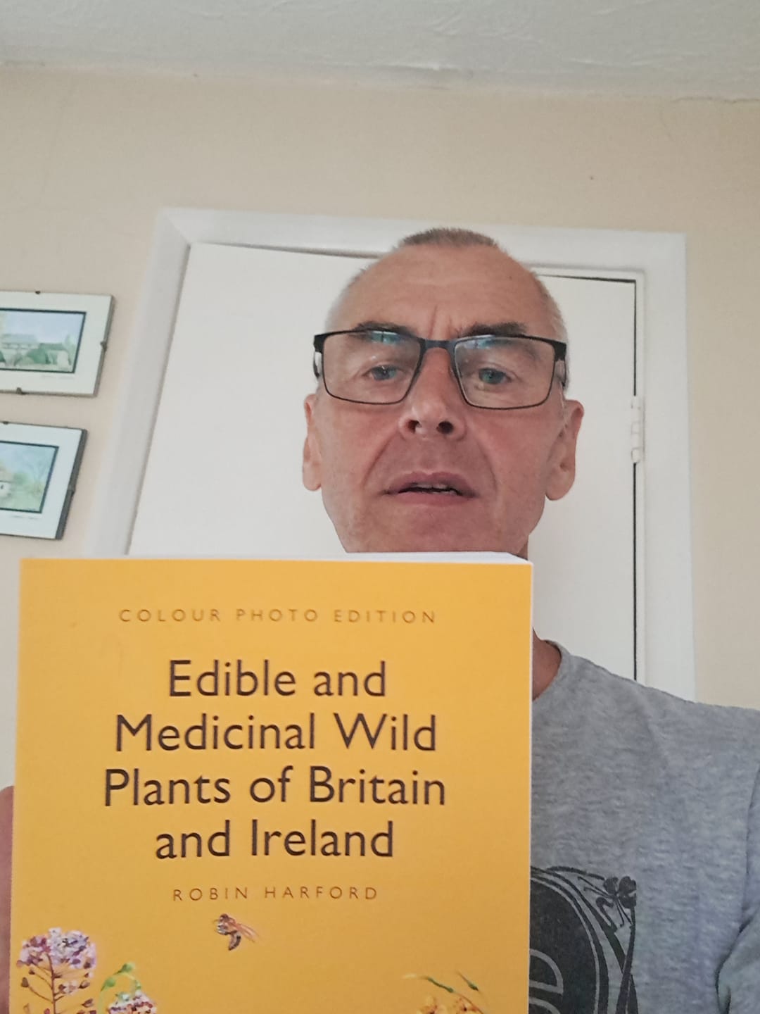 Customer photo review of Edible and Medicinal Wild Plants of Britain and Ireland