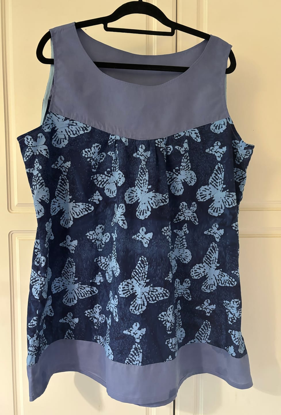 Customer photo review of Large and Small Butterflies on Navy Cotton Batik Fabric