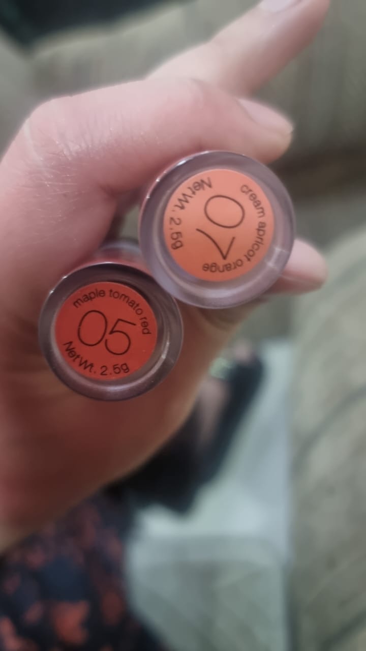 Customer photo review of O.TWO.O MISTY CREAMY VELVET LIP MUD
