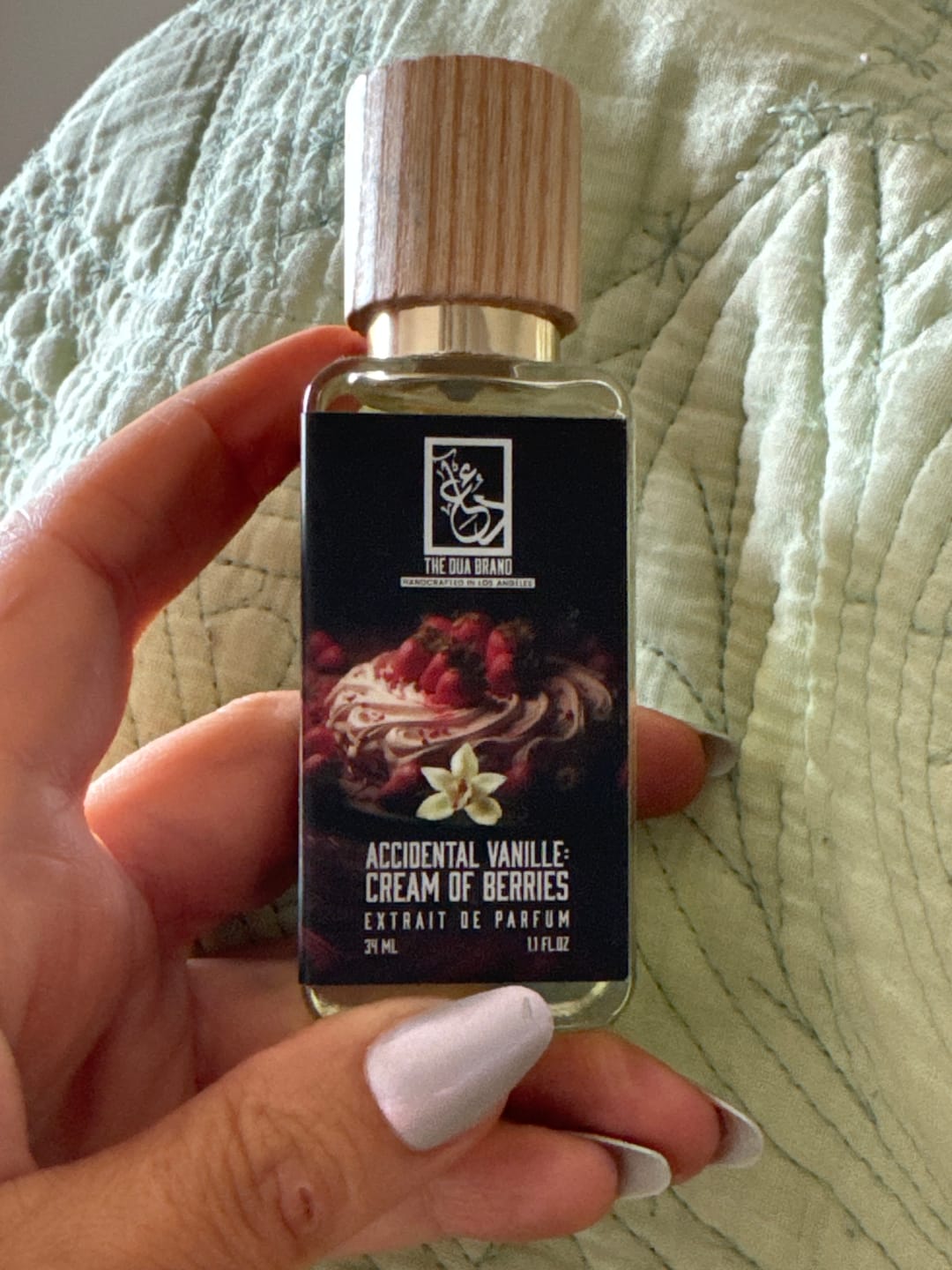Customer photo review of Accidental Vanille: Cream Of Berries