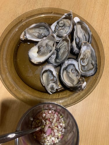 Customer photo review of Live Te Kouma Oysters (Coromandel) 1 dozen