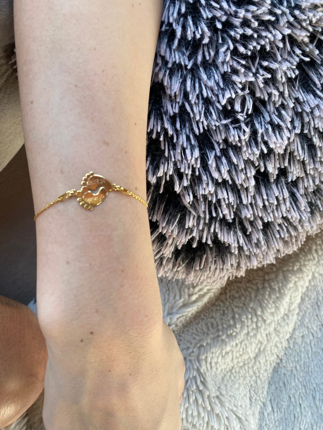 Customer photo review of Armband "Babyfüßchen"