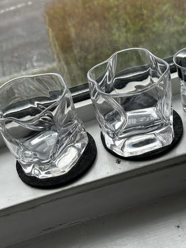 Customer photo review of M&B Whisky Wave Glass Set