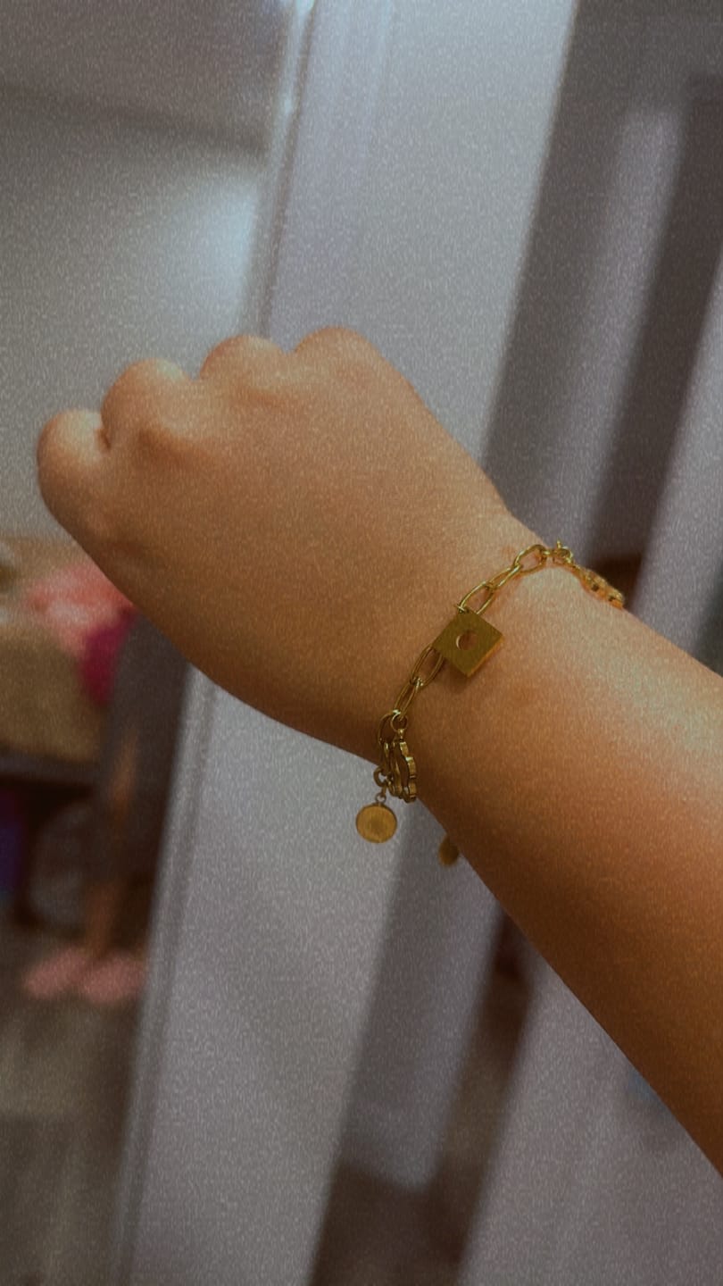 Customer photo review of Lucky Daisy Charm Bracelet