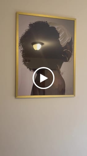 Customer video review of Melanin & Jewleries