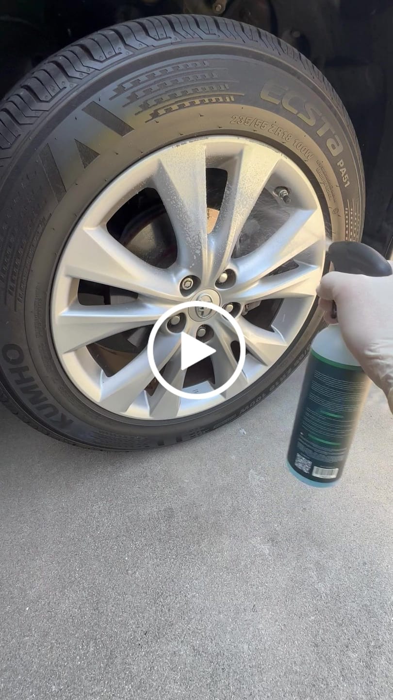 Customer video review of Wheel Cleaner