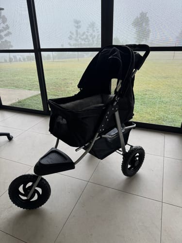 Customer photo review of PaWz Pet Dog Stroller Pram - Black