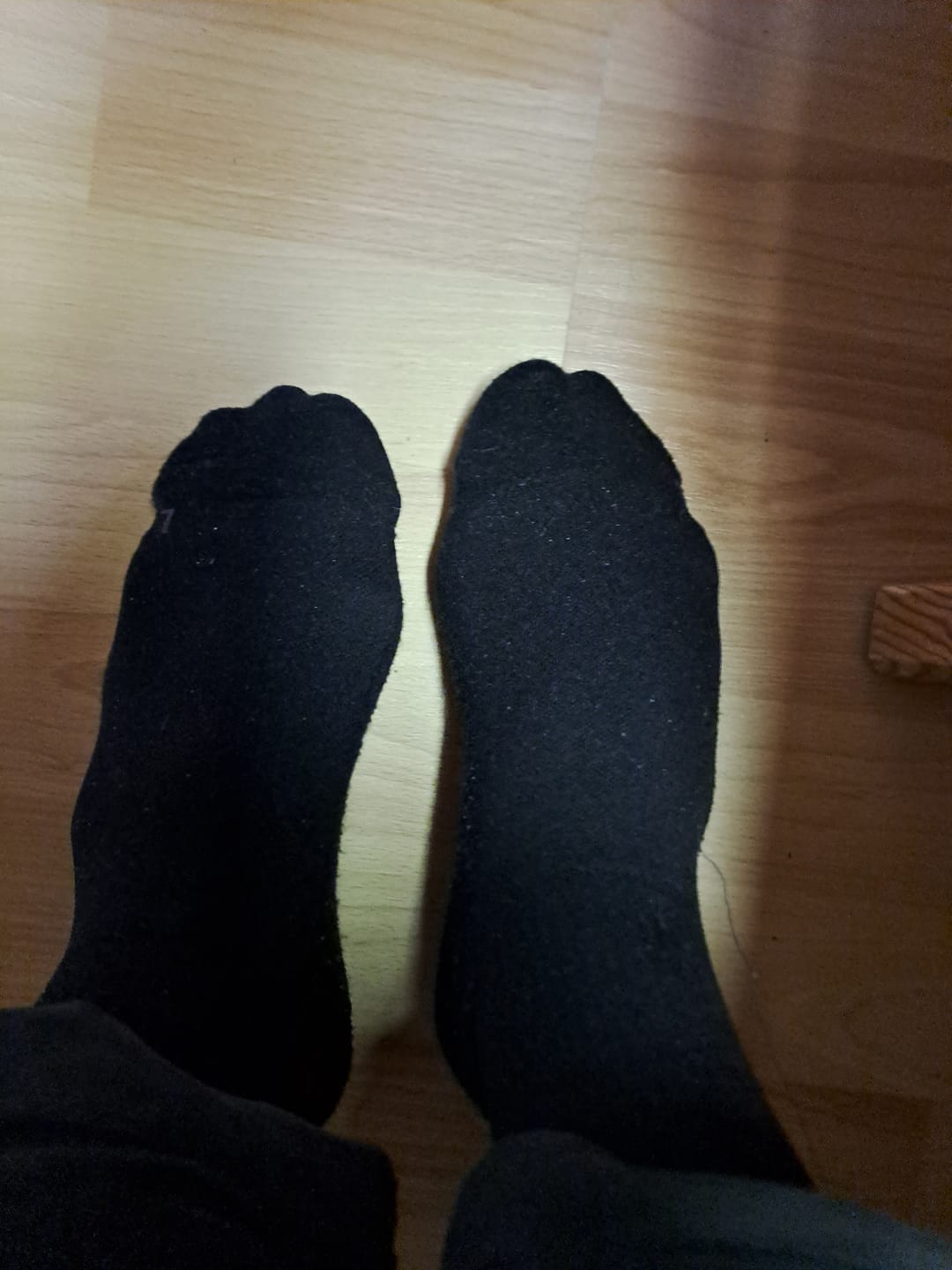 Customer photo review of eXtend Low – Matalavartiset kompressiosukat palautumiseen ja vapaa-aikaan- Musta