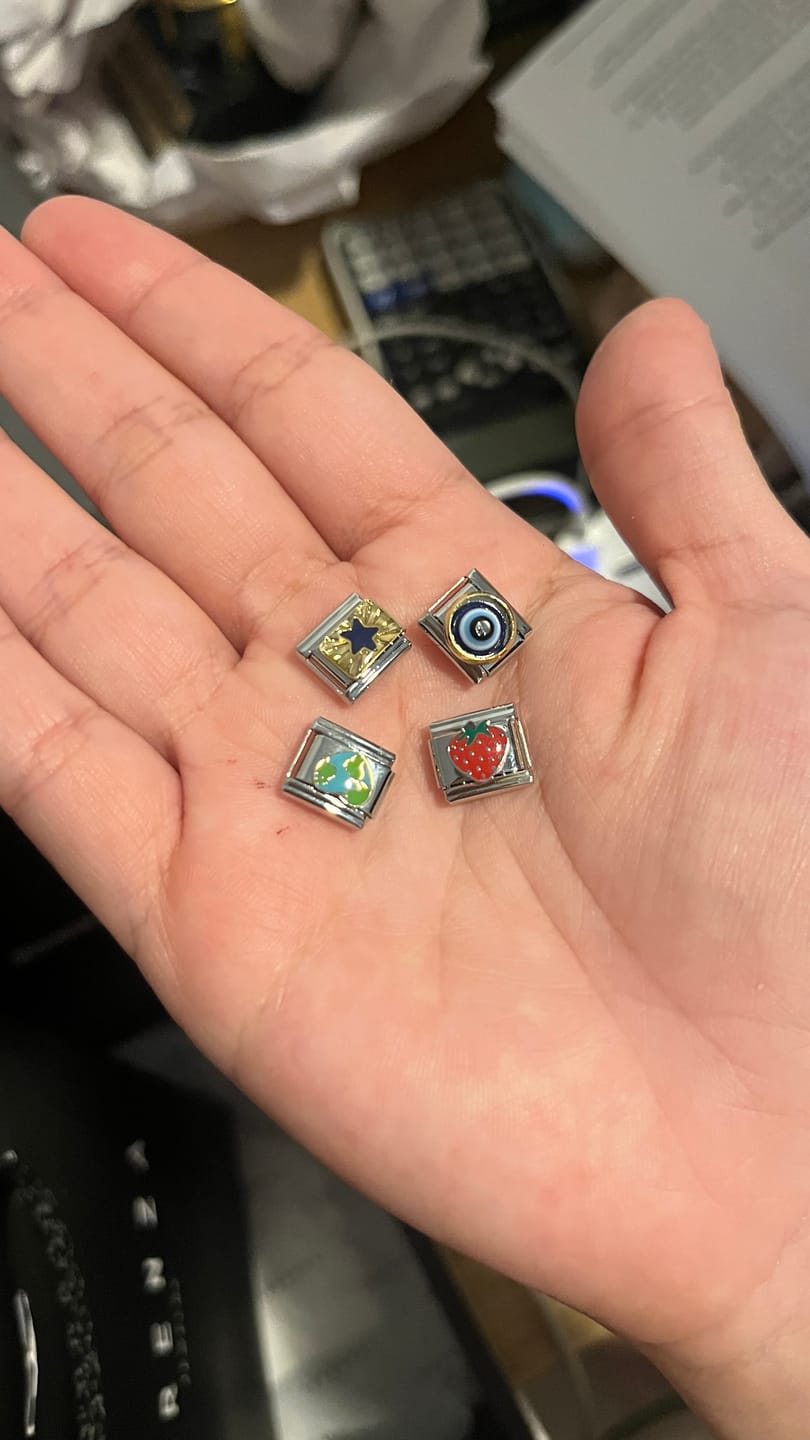 Customer photo review of Charm Ojo 3D