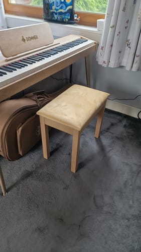 Customer photo review of Donner Light Wood Color Piano Bench with High-Density Suede Cushion