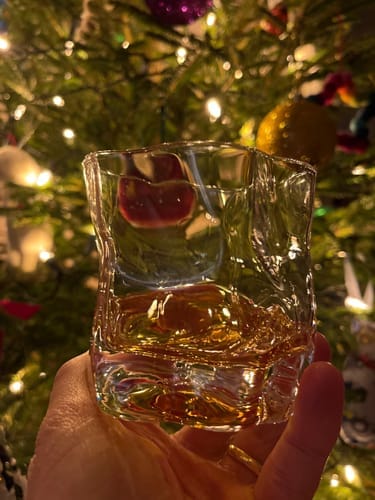 Customer photo review of M&B Whisky Wave Glass Set