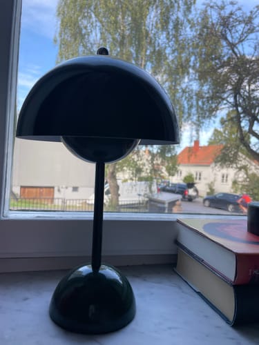 Customer photo review of Bordslampa - Svamplampa Flowerbud - Batteridriven 5000 mAH