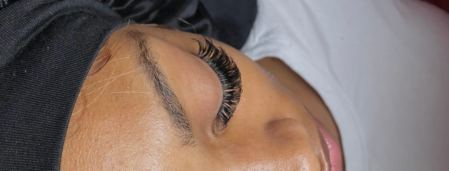 Customer photo review of Cashmere Volume Lash Extensions 0.05mm
