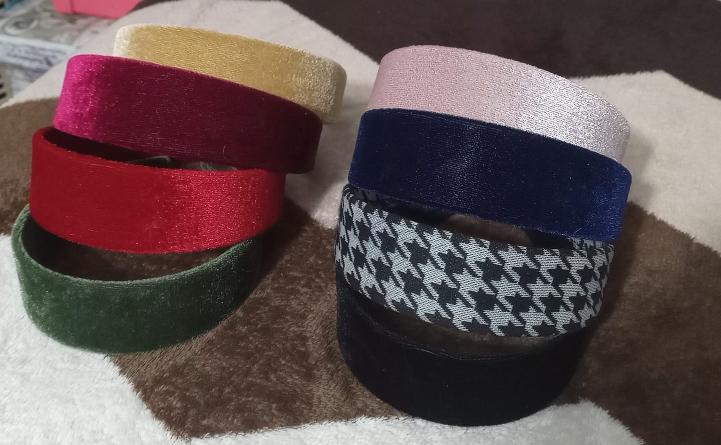 Customer photo review of Balaca - Little Jenny Palo Rosa velvet