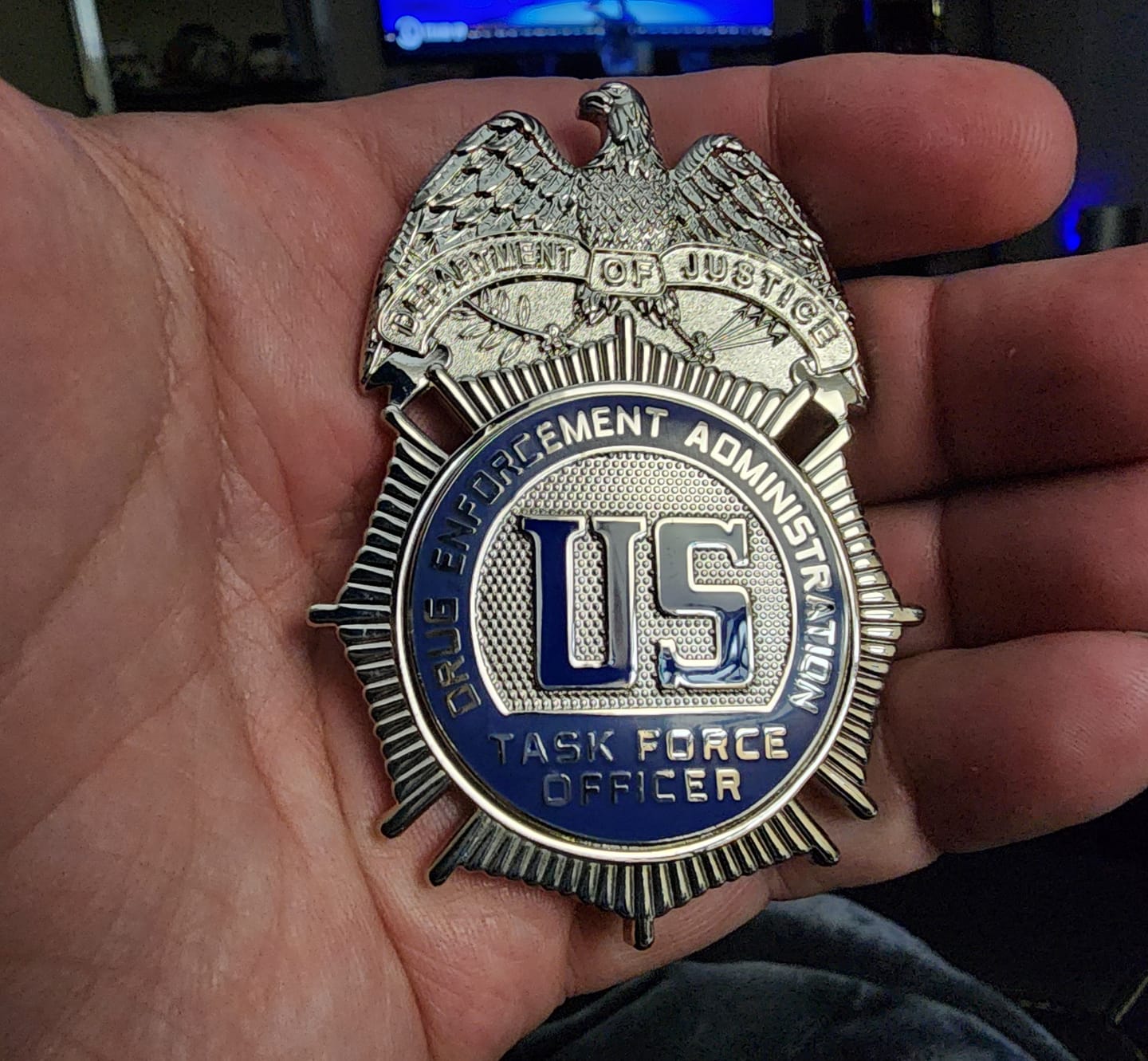 Customer photo review of US DEA TFO Task Force Officer Badge Solid Copper Replica Movie Props